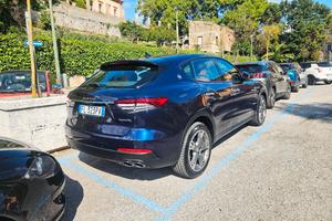 Maserati Levante  250cv GRANLUSSO (no superbollo)