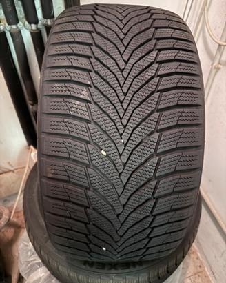 Gomme invernali.