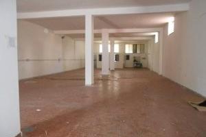 Locale - Capannone uso deposito a Casoria