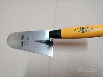 CAZZUOLA DA MURATORE PUNTA TONDA DA 160 mm.