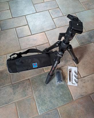 Tripod Benro Mg aluminium Nuovo.