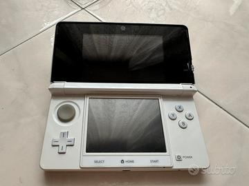 Nintendo 3DS bianco