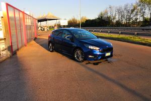 Ford Focus ST-Line 1.5 TDCi 120 CV - 2017.