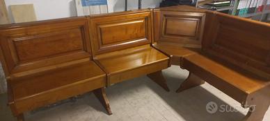 Panca angolare in legno