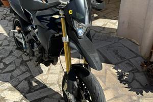 Aprilia Dorsoduro 750