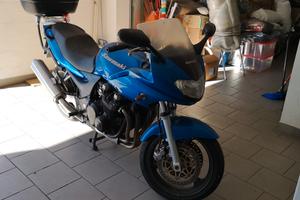 kawasaki zr7 s