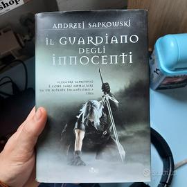 libro sul mondo di the witcher