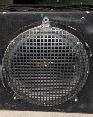 subwoofer Hertz per auto
