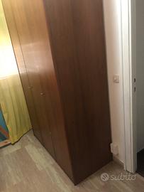 Armando legno tre ante