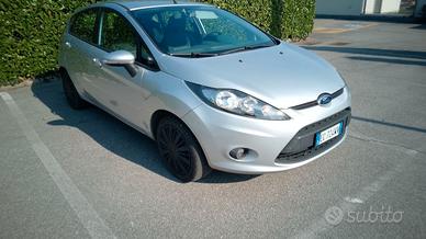 Ford Fiesta 1.4 GPL 5 porte