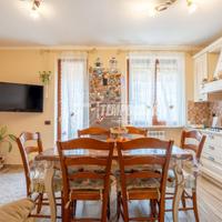 Trilocale con ingresso indipendente completamente