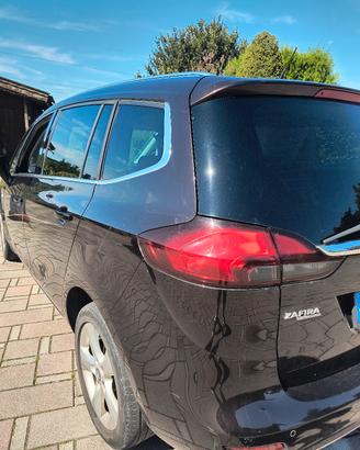 Opel Zafira Tourer Benz/metano per ricambi 