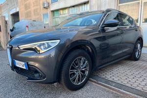 Alfa Romeo Stelvio 2.2 Turbodiesel 210 CV AT8 Q4 B