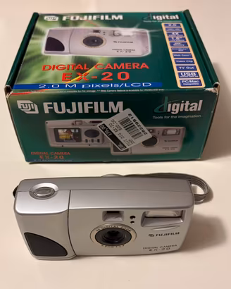 Fujifilm EX-20 Digital 64MB + scatola originale