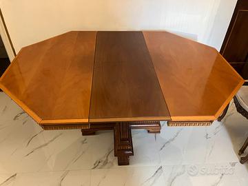 Tavolo ottagonale in stile classico in legno