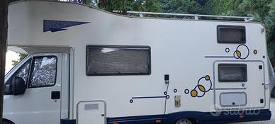 camper 7 posti viaggio 