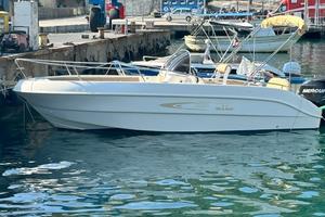 Mano marine 22 open