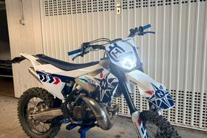 HUSQVARNA TE 300
