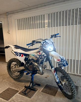 HUSQVARNA TE 300