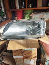 Fari anteriori Volvo v40/s40 