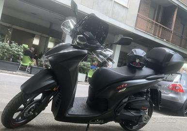 SCOOTER HONDA SH 350 SPORTi _anno 07/2023_
