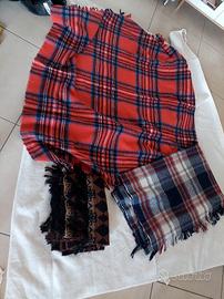 Coperte di lana e sciarpa