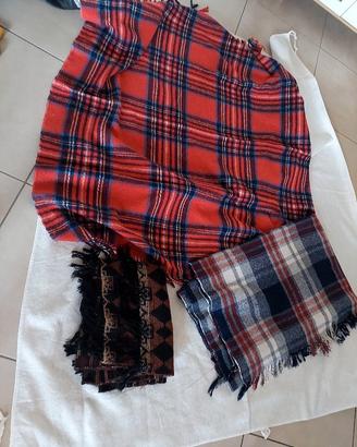 Coperte di lana e sciarpa