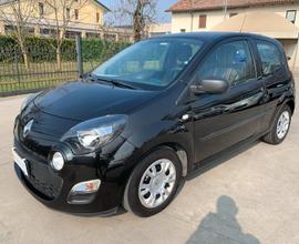 Renault Twingo 1.2 UNICO-PR. NEO-PATENTATI