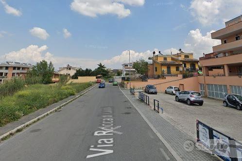 Villaggio prenestino monolocale al primo piano