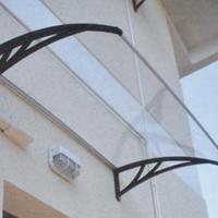 Mensole per portone esterno