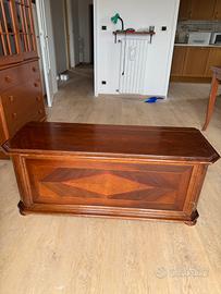 Scarpiera elegante in legno