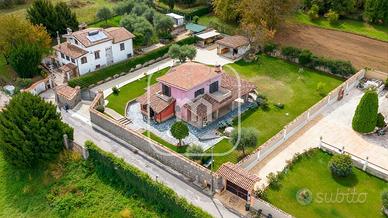 Villa di 150 m² con 4 locali a Zagarolo