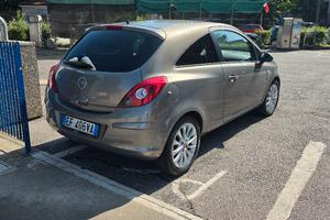 opel corsa  1.2 benzina 
