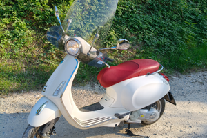 Vespa 125 primavera