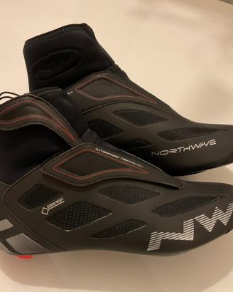Scarpe da ciclismo su strada in goretex a firenze