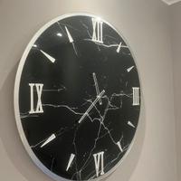 Orologio in vetro