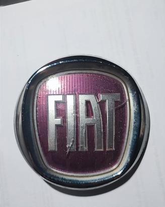 FREGIO ANTERIORE FIAT GRANDE PUNTO 