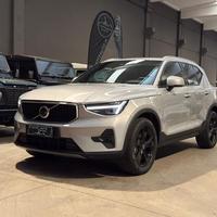 VOLVO XC40 B3 automatico Core