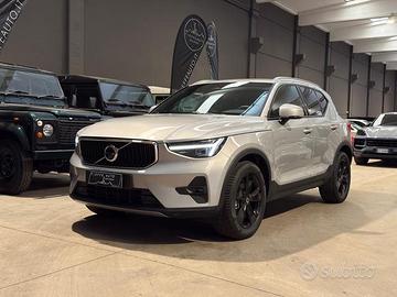VOLVO XC40 B3 automatico Core