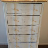 ✨ Cassettiera Shabby Chic – Eleganza e Charme