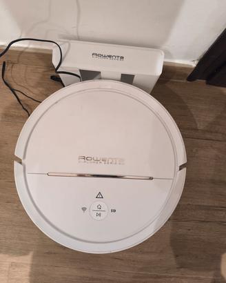 robot aspirapolvere e lavapavimenti 