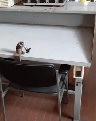 TAVOLO DA LAVORO FERRO