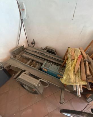 Carrello porta moto marca LB