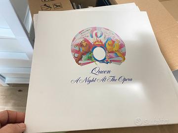 2 Vinile queen come nuovo