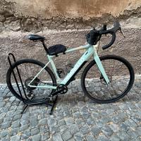 Pinarello Nytro Grinta Apex e-gravel