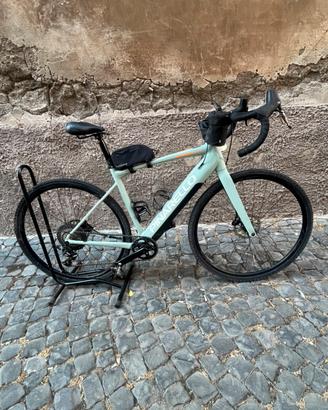 Pinarello Nytro Grinta Apex e-gravel