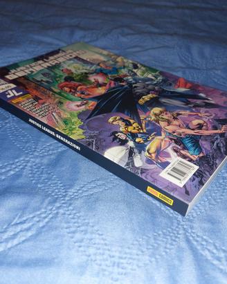 JUSTICE LEAGUE: Generazioni (Panini Comics)