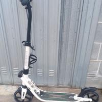 Monopattino pieghevole NON elettrico