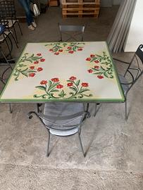 Tavolo pietra lavica 120 x120 nuovo con 4 sedie