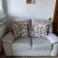 Divano a 2 posti